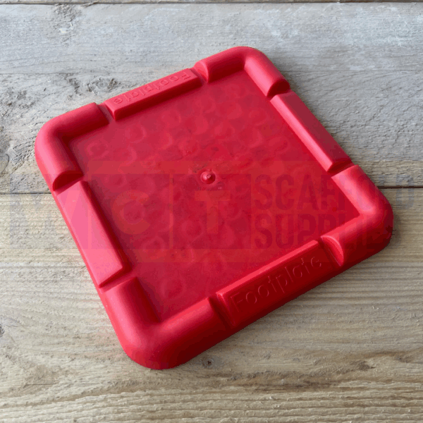 Red Tredda Plate